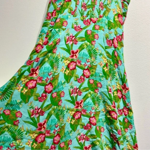 Matilda Jane Pretty Floral Dress Size M. Scrunchedd Back With Inner Lining - Picture 4 of 10